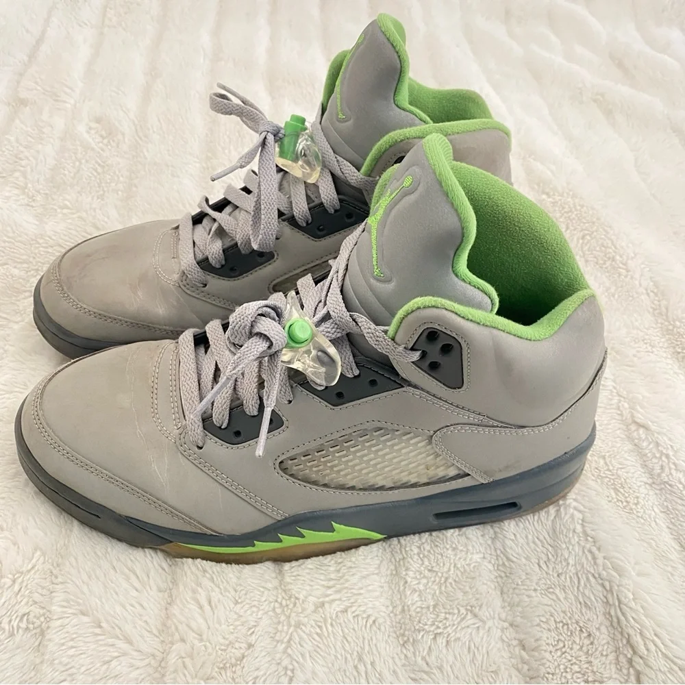 Jordan 5 Retro Green Bean 2022 High-Top Sneakers Size 10